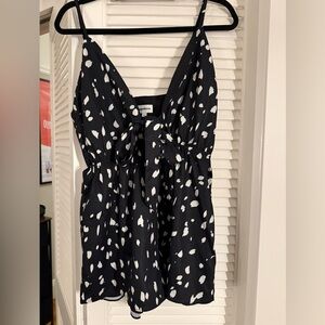 Superdown Shelby Front Tie Romper | Size: L